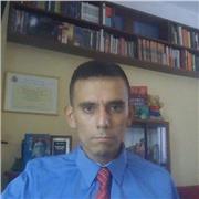 Profesor de inglés con más de 20 años de experiencia imparte clases a alumnos de todas las edades